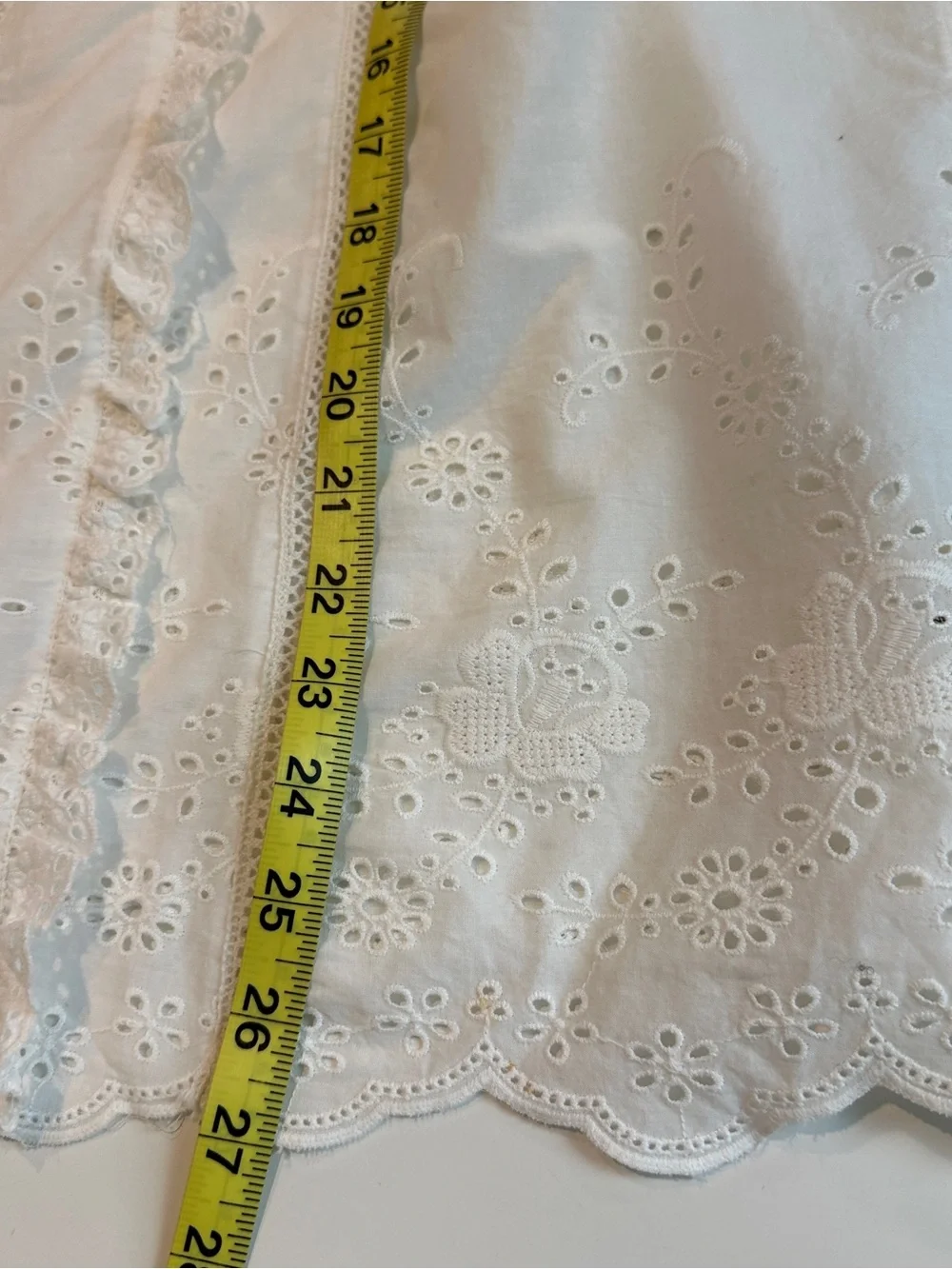 Anthropologie White Eyelet Blouse puff sleeves Sz 2X